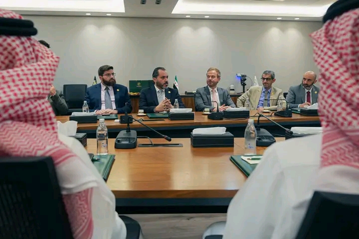 هيئة الاستثمار السورية والصندوق السيادي السوري يوقعان مذكرة تفاهم مع مجموعة المهيدب الاستثمارية لدراسة مشاريع استراتيجية في قطاع  الصناعات الغذائية