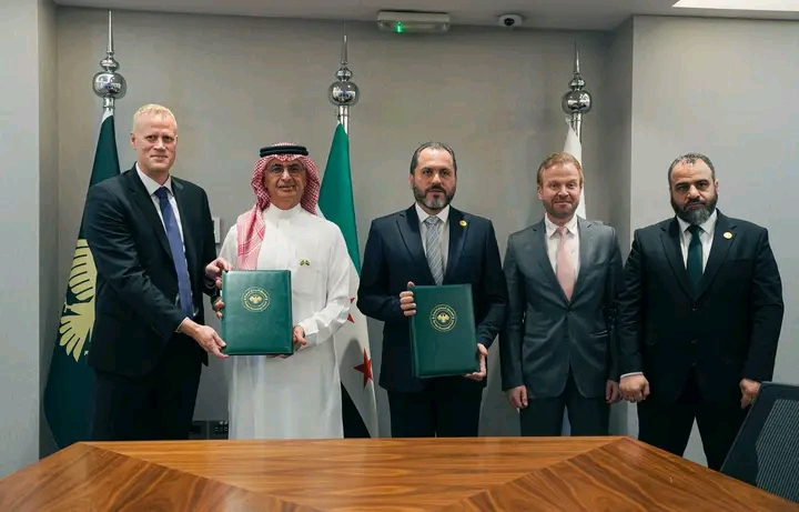 هيئة الاستثمار السورية والصندوق السيادي السوري يوقعان مذكرة تفاهم مع مجموعة المهيدب الاستثمارية لدراسة مشاريع استراتيجية في قطاع  الصناعات الغذائية