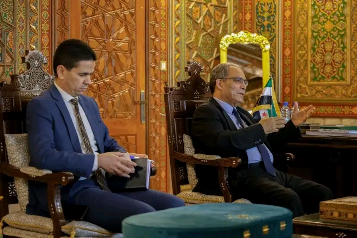 هيئة الاستثمار السورية تبحث مع السفير الجزائري آفاق تعزيز التعاون الاستثماري