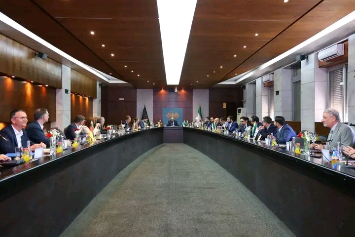 هيئة الاستثمار السورية تبحث مع وفد اقتصادي ألماني فرص الاستثمار والتعاون