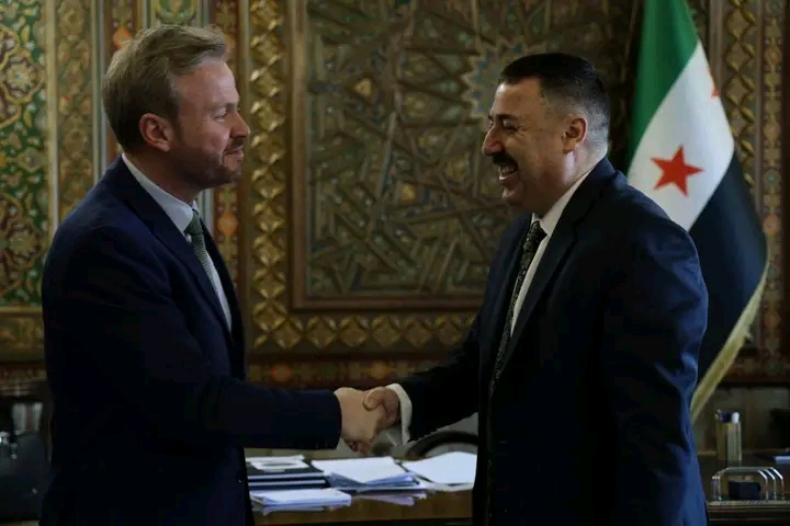 رئيس هيئة الاستثمار السورية يلتقي القائم بأعمال سفارة قبرص ويبحث تعزيز التعاون الاستثماري