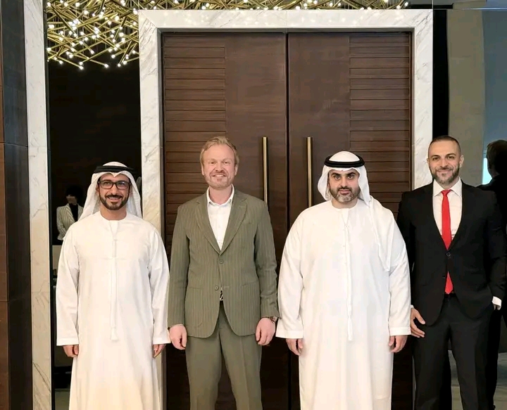 رئيس هيئة الاستثمار السورية يبحث في الإمارات العربية المتحدة فرص التعاون الاستثماري والشراكات الاستراتيجية مع المكتب الخاص لسمو الشيخ أحمد بن مانع بن خليفة آل مكتوم