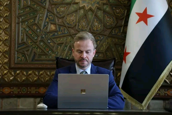 هيئة الاستثمار السورية تبحث مع مركز دبي العالمي للمعارض تنظيم معرض عقاري دولي في سورية