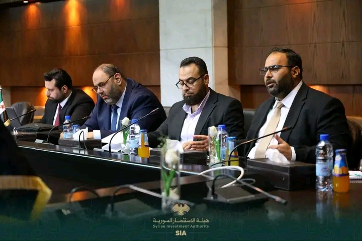 هيئة الاستثمار تبحث تطوير الاستثمار في صناعة الإسمنت