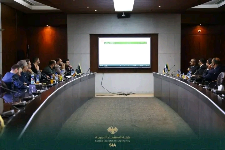 هيئة الاستثمار تبحث تطوير الاستثمار في صناعة الإسمنت